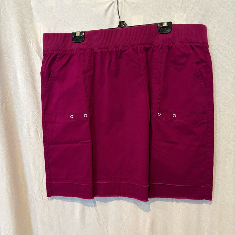 NWOT Denim & Co Fuchsia Skirt